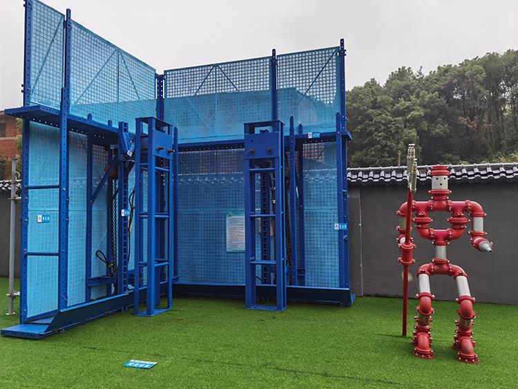 施工爬架、消防管機器人